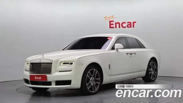 ROLLS-ROYCE GHOST 2020