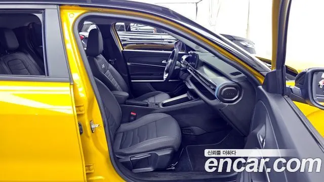 JEEP AVENGER 2024 — 9 803 км, жёлтый, Корея — под ключ — фото 11