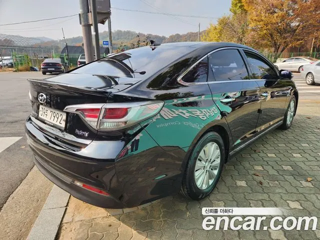 HYUNDAI SONATA HYBRID 2015 — 103 097 км, чёрный, Корея — под ключ — фото 3