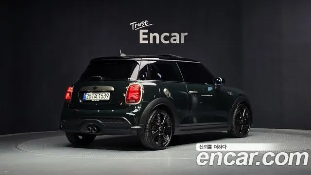 MINI COOPER S 2023 — 37 967 км, тёмно-зелёный, Корея — под ключ — фото 2