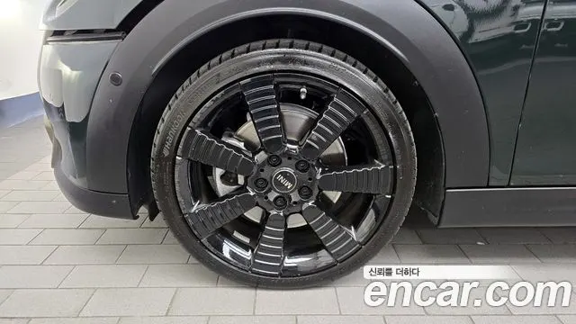 MINI COOPER S 2023 — 37 967 км, тёмно-зелёный, Корея — под ключ — фото 5