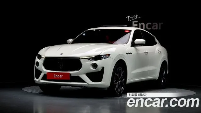 MASERATI LEVANTE 2019 — 94 161 км, Корея — под ключ — фото 1
