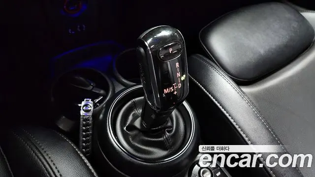 MINI COOPER D 2018 — 69 118 км, белый-перламутр, Корея — под ключ — фото 9