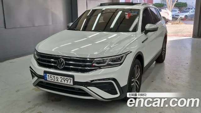 VOLKSWAGEN TIGUAN ALLSPACE — из Кореи под ключ