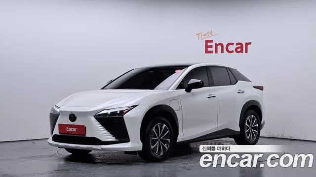 Lexus RZ450e — из Кореи под ключ