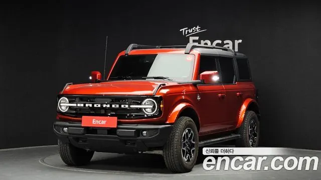 FORD BRONCO 2023