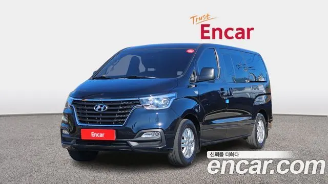 HYUNDAI GRAND STAREX 2020