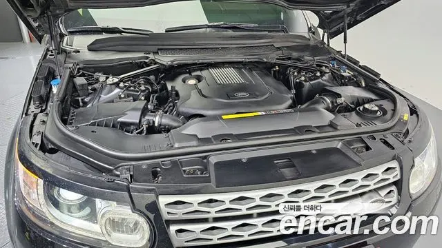 LAND ROVER RANGE ROVER SPORT (2 ПОК.) 2015 — 127 713 км, чёрный, Корея — под ключ — фото 6