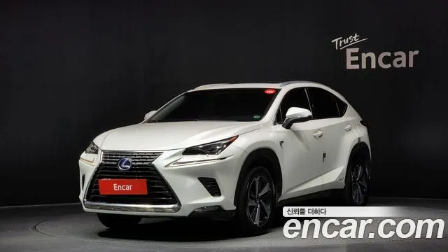 LEXUS NX300H — из Кореи под ключ