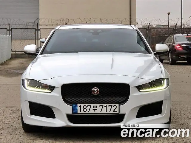 JAGUAR XE — из Кореи под ключ
