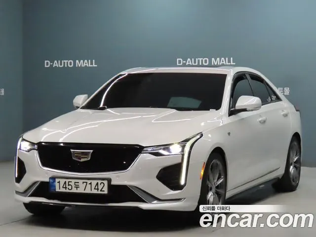 CADILLAC CT4 2020