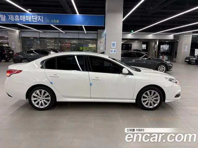 RENAULT KOREA SM5 PLATINUM 2014 — 143 000 км, белый, Корея — под ключ — фото 4