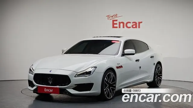 MASERATI QUATTROPORTE 2014