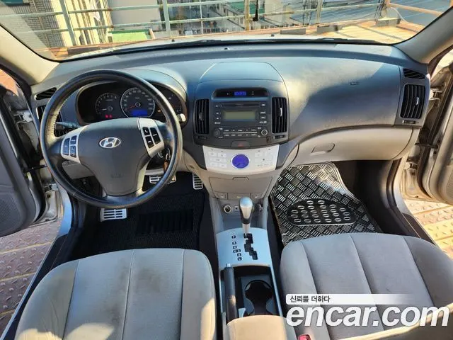 HYUNDAI AVANTE 2009 — 147 639 км, серебристо-серый, Корея — под ключ — фото 8
