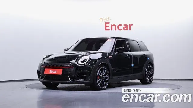 MINI COOPER S CLUBMAN 2023 — 59 090 км, тёмно-зелёный, Корея — под ключ — фото 1