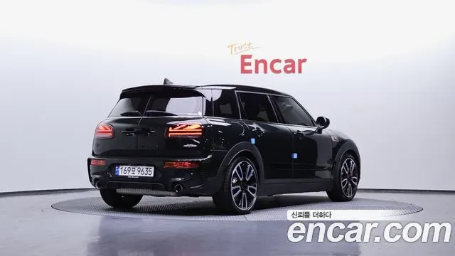 MINI COOPER S CLUBMAN 2023 — 59 090 км, тёмно-зелёный, Корея — под ключ — фото 2