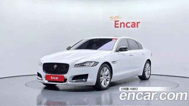 JAGUAR XF 2017