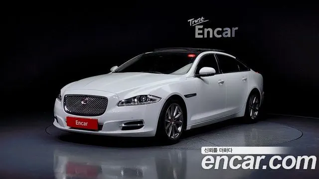 JAGUAR XJ 2015
