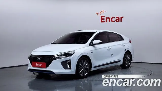 HYUNDAI IONIQ HYBRID 2016
