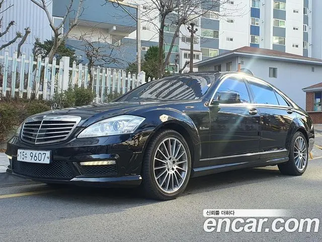 MERCEDES-BENZ S-CLASS W221 2010