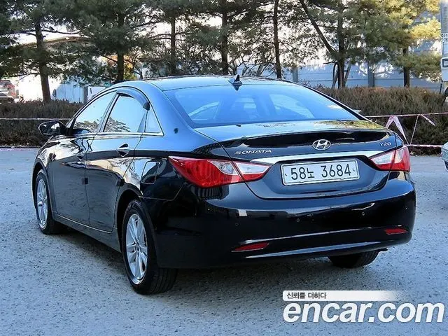 HYUNDAI SONATA 2010 — 144 096 км, чёрный, Корея — под ключ — фото 3