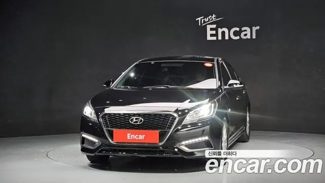 HYUNDAI SONATA HYBRID 2016 — 45 464 км, чёрный, Корея — под ключ — фото 3