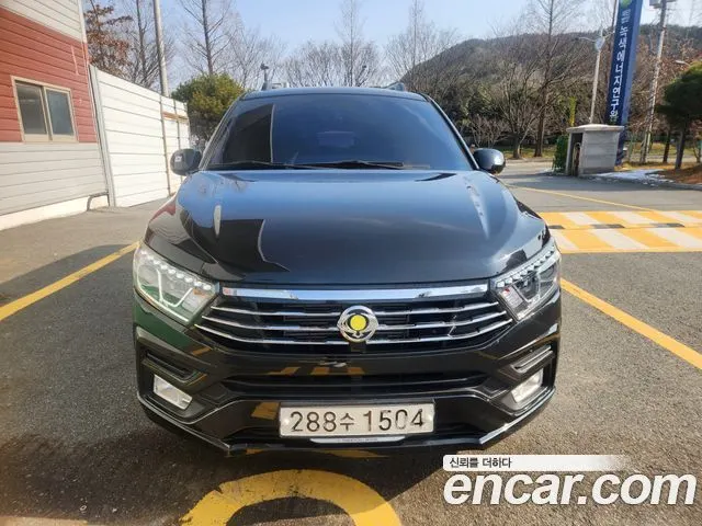 KGM KORANDO TURISMO 2019