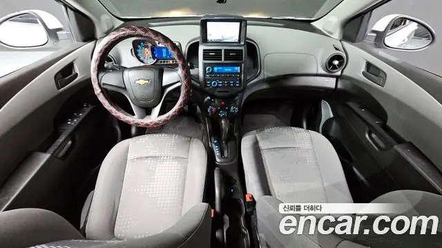 CHEVROLET AVEO SEDAN 2016 — 49 526 км, белый, Корея — под ключ — фото 7