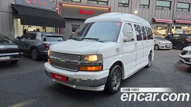 CHEVROLET EXPRESS VAN 2010