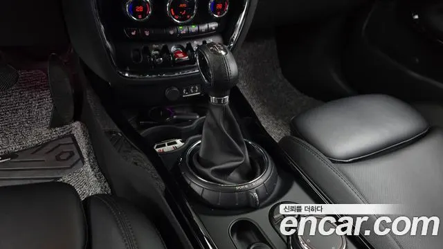 MINI COOPER CLUBMAN 2017 — 132 850 км, белый-перламутр, Корея — под ключ — фото 9