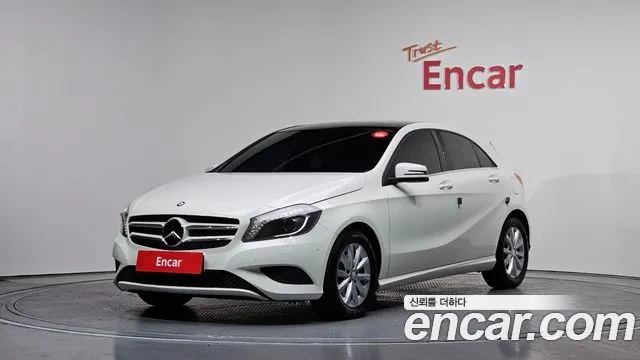 MERCEDES-BENZ A-CLASS W176 2014