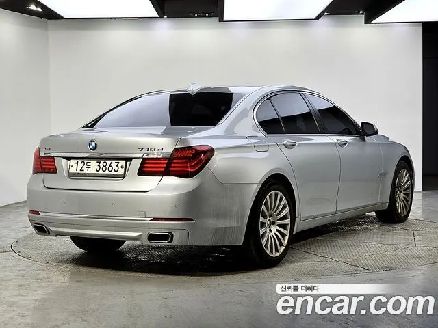 BMW 7 SERIES 2013 — 188 412 км, серебристый, Корея — под ключ — фото 2