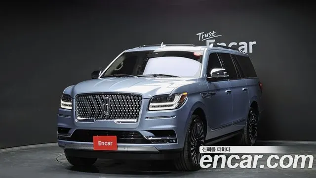 LINCOLN NAVIGATOR 2018
