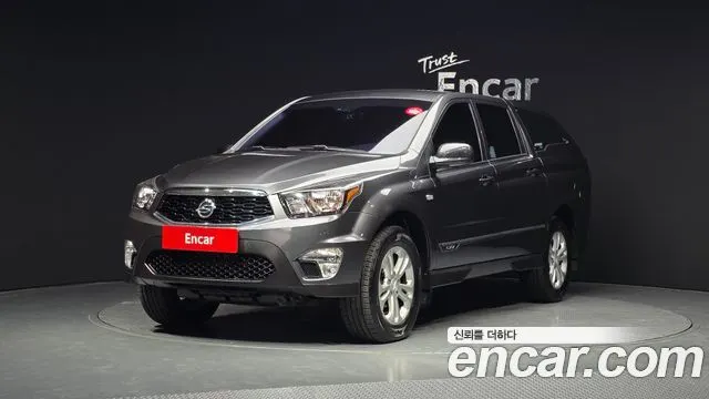 KGM KORANDO SPORTS 2018 — 65 087 км, серый, Корея — под ключ — фото 1