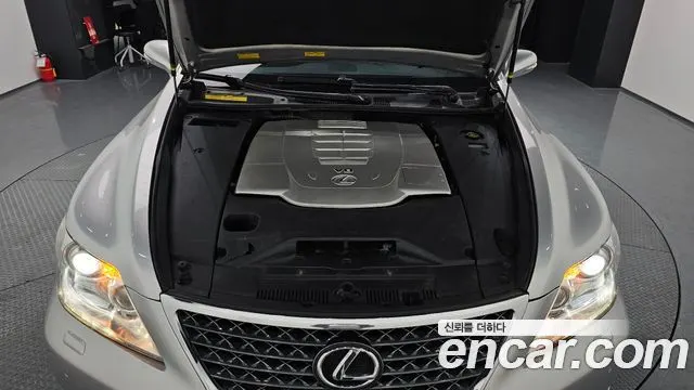 LEXUS LS460 2011 — 155 115 км, серебристо-серый, Корея — под ключ — фото 6