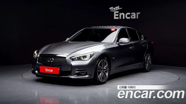 INFINITI Q50 2015