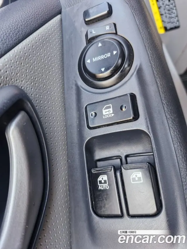 HYUNDAI GRAND STAREX 2018 — 108 904 км, серебристый, Корея — под ключ — фото 9