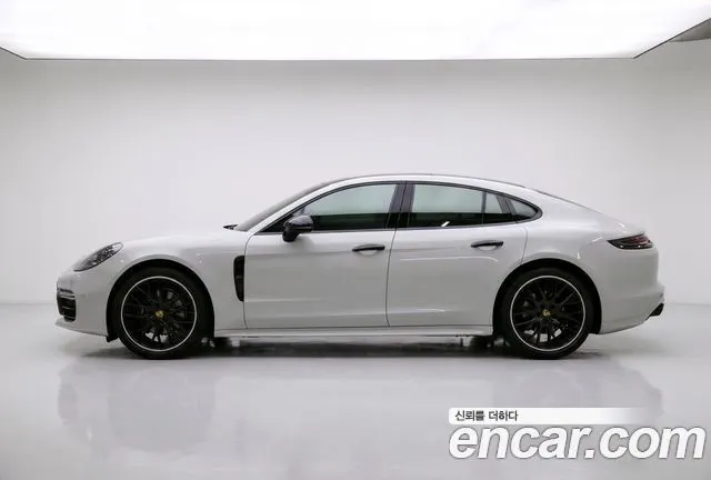 PORSCHE PANAMERA — из Кореи под ключ