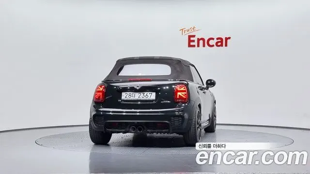 MINI COOPER S CONVERTIBLE 2019 — 80 431 км, тёмно-зелёный, Корея — под ключ — фото 4