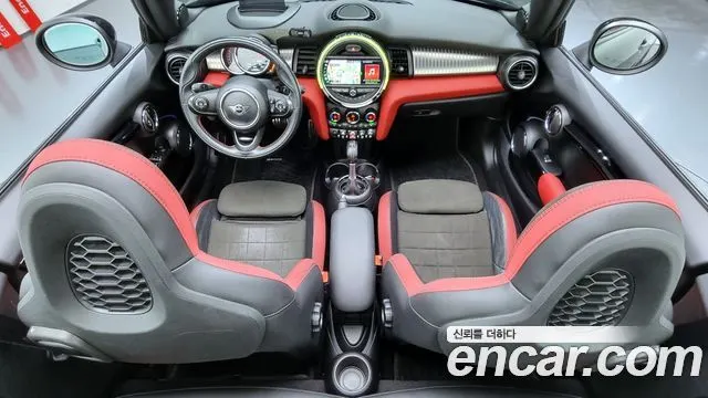 MINI COOPER S CONVERTIBLE 2019 — 80 431 км, тёмно-зелёный, Корея — под ключ — фото 7