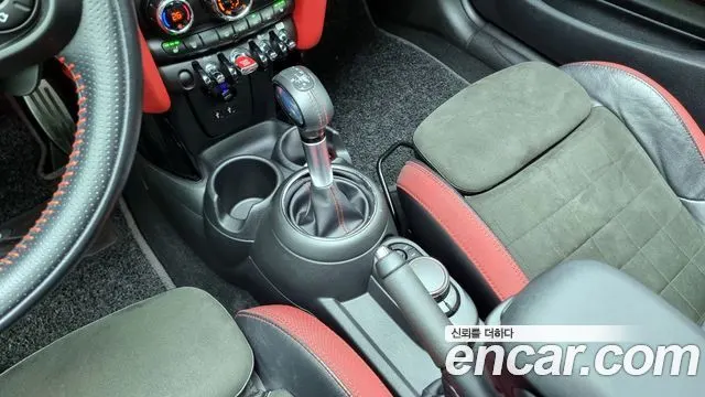 MINI COOPER S CONVERTIBLE 2019 — 80 431 км, тёмно-зелёный, Корея — под ключ — фото 9