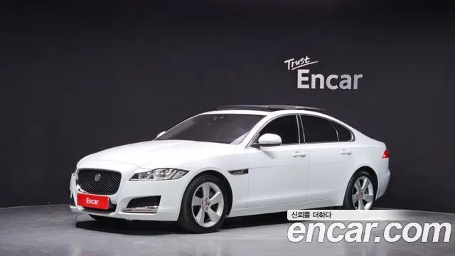 JAGUAR XF 2018