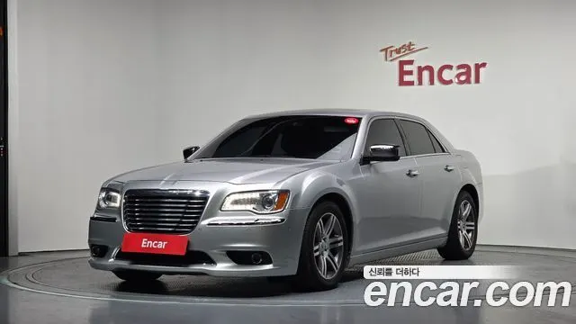 CHRYSLER 300C 2012