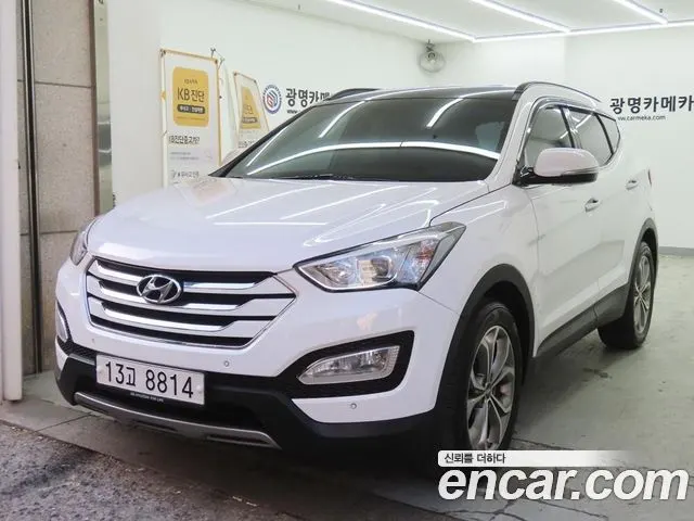 HYUNDAI SANTA FE 2015 — 102 185 км, белый, Корея — под ключ — фото 1