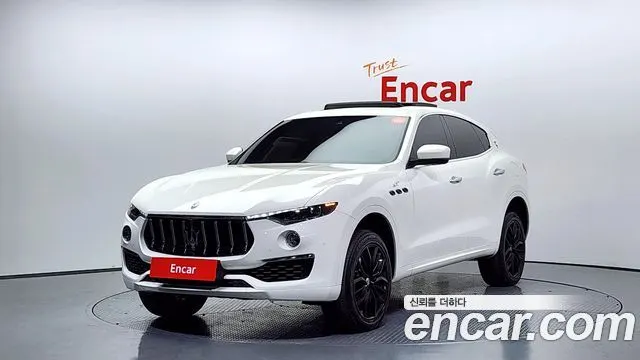 MASERATI LEVANTE 2022