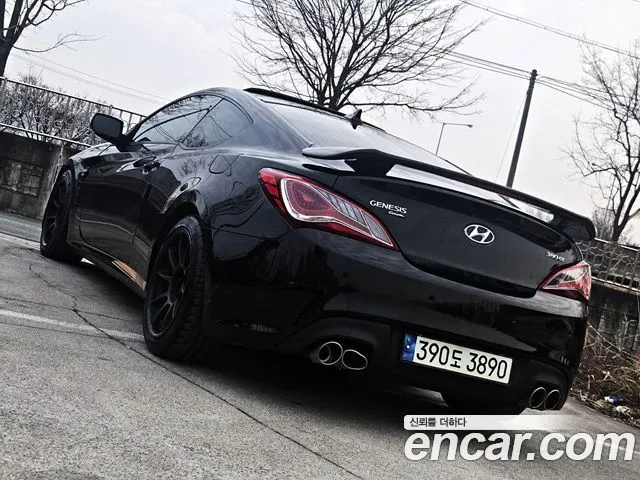 HYUNDAI GENESIS COUPE 2010 — 143 237 км, чёрный, Корея — под ключ — фото 2