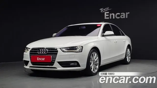 AUDI A4 2016