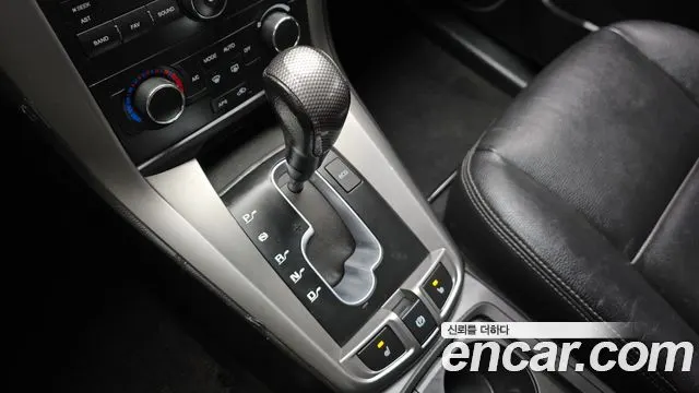 CHEVROLET CAPTIVA 2012 — 146 027 км, белый-перламутр, Корея — под ключ — фото 9