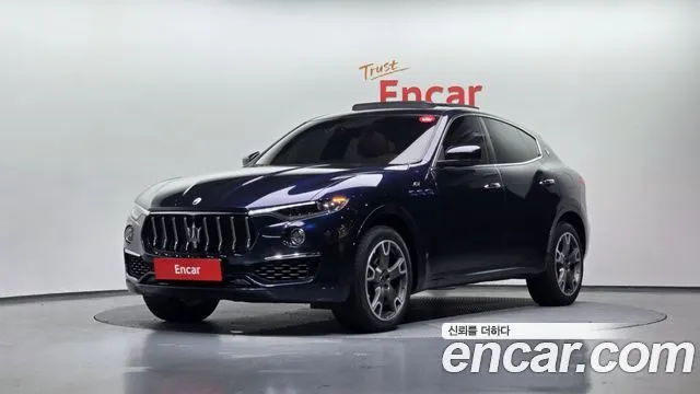 MASERATI LEVANTE 2022