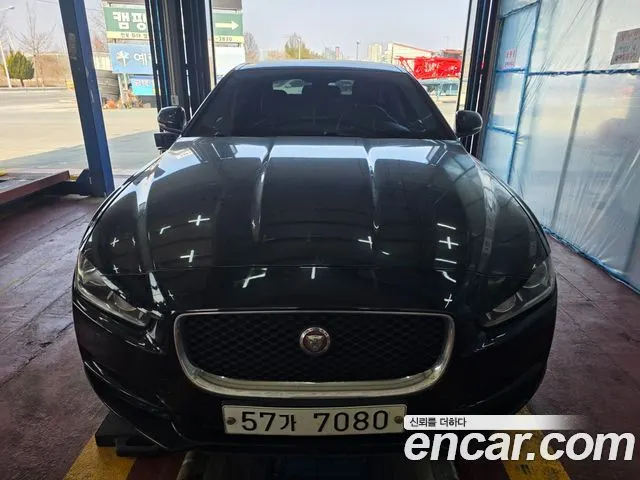 JAGUAR XE 2016